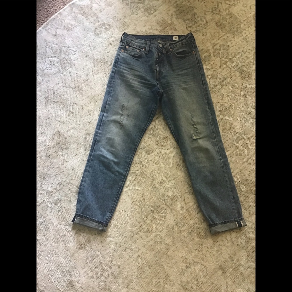 Levi’s wedgie jeans